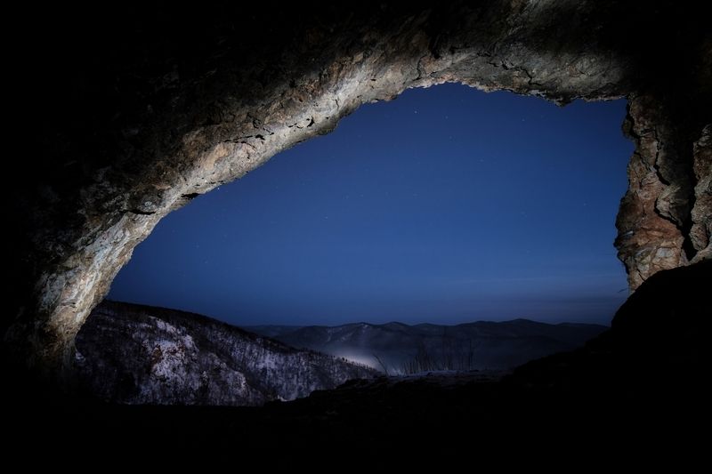 красноярск, торгашинский хребет, скала арка Арка фото превью