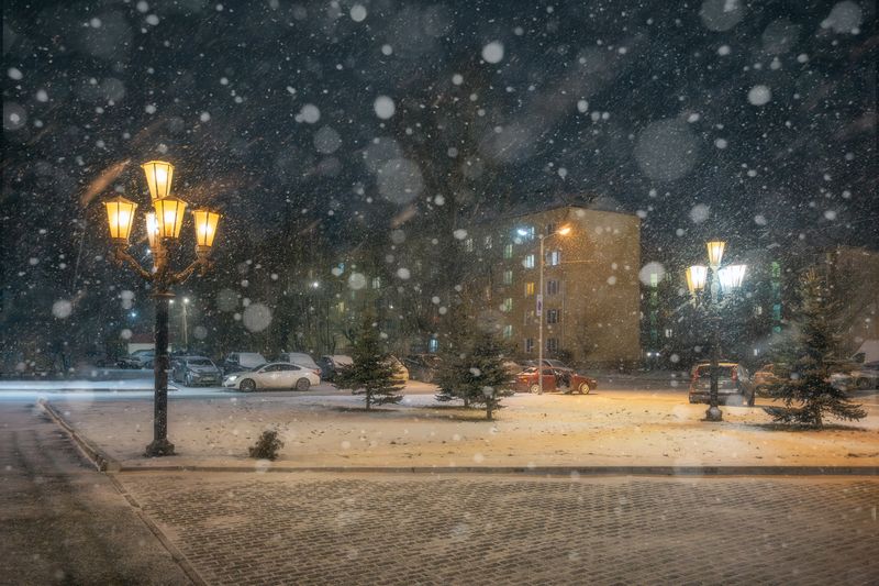 провинция, фонарь, снегопад, город, ночь, Московская область, ночной город, городской пейзаж, красивый фонарь Снежная ночь фото превью