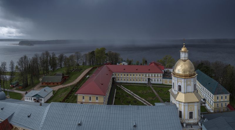 нилова пустынь, нило-столбенская пустынь, селигер, светлица, снегопад, метель Ща вдарит! фото превью