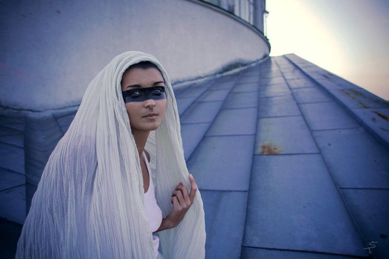 stripe, sky, makeup Monk фото превью