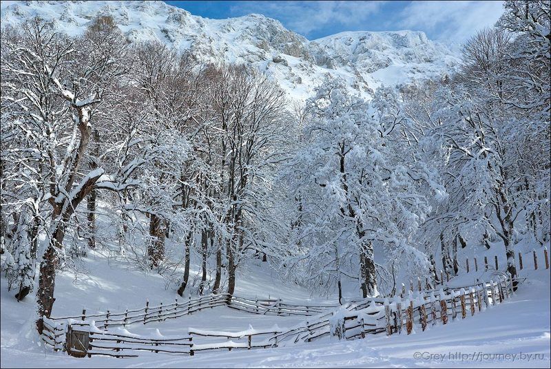 Под Майкопским перевалом фото превью