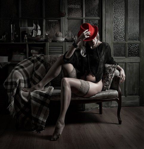 «You Can Leave Your Hat On»