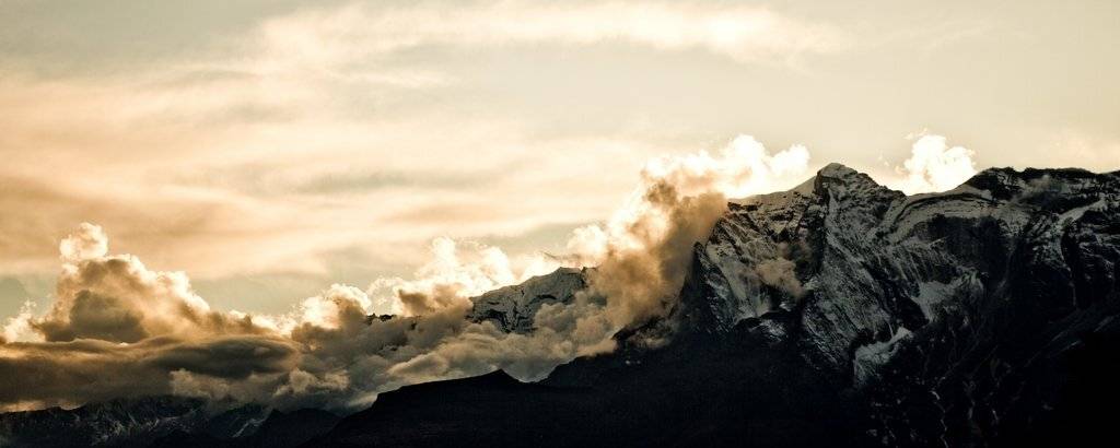 , василий астахов