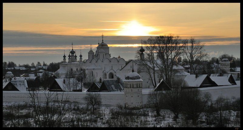 суздаль, монастырь Суздальская вечерняя ... фото превью