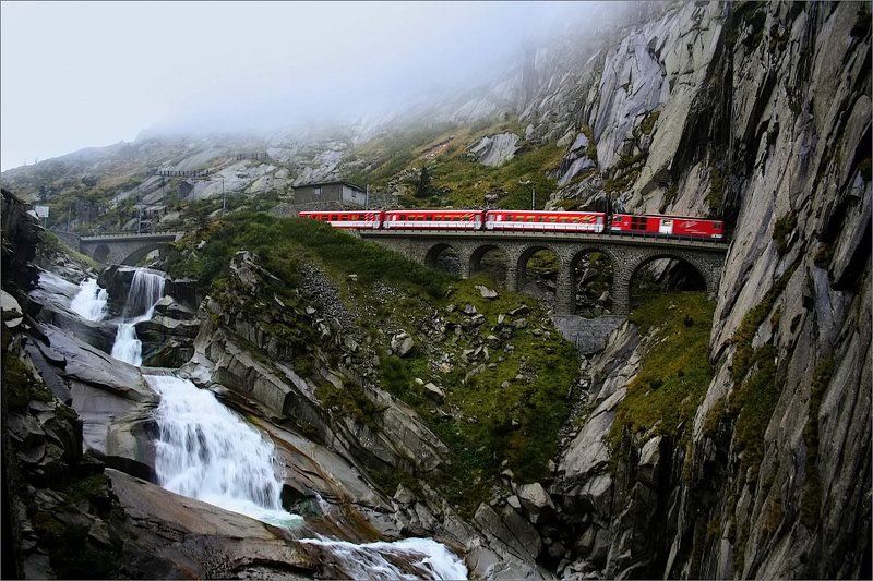 Красной стрелой фото превью