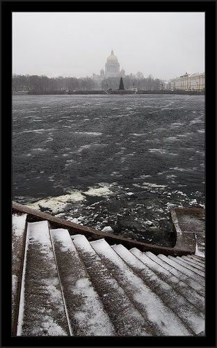 Суровый невский простор