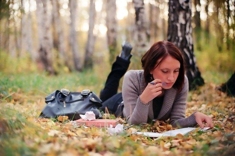 осень, девушка, листья Autumn lessons фото превью