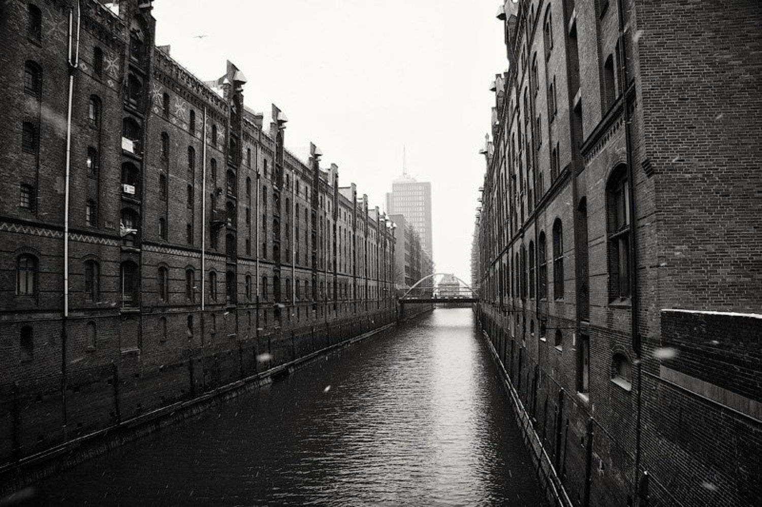 германия, гамбург, город, канал, вода, дом, здание, архитектура, история, склад, порт, окно, зима, dyadyavasya, Дмитрий Шамин