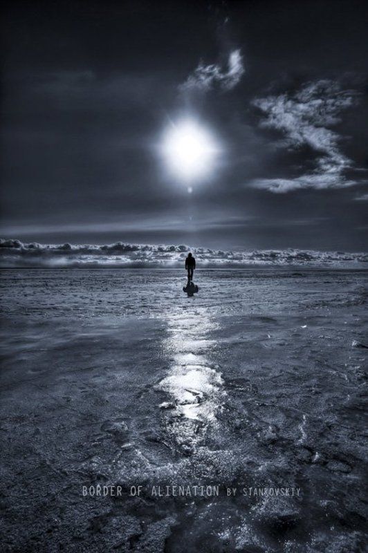 border of alienation фото превью