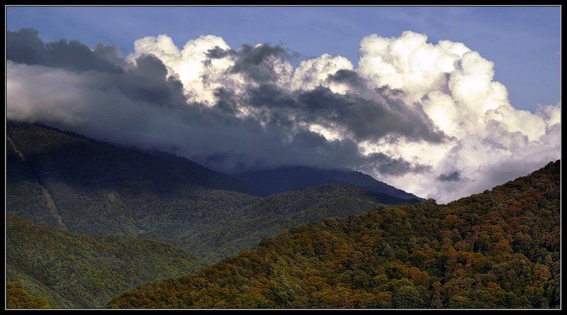 пейзаж, горы, облака Горы со взбитыми сливками фото превью