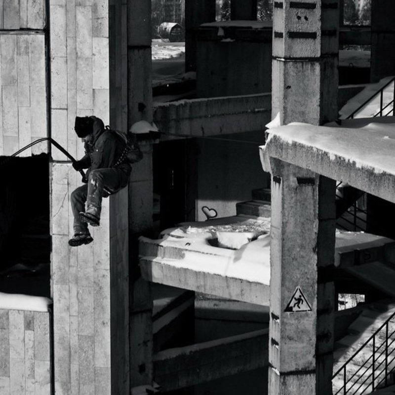 Согласно указателю фото превью