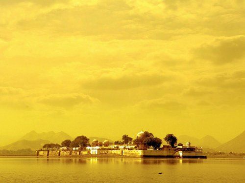 Золотой город