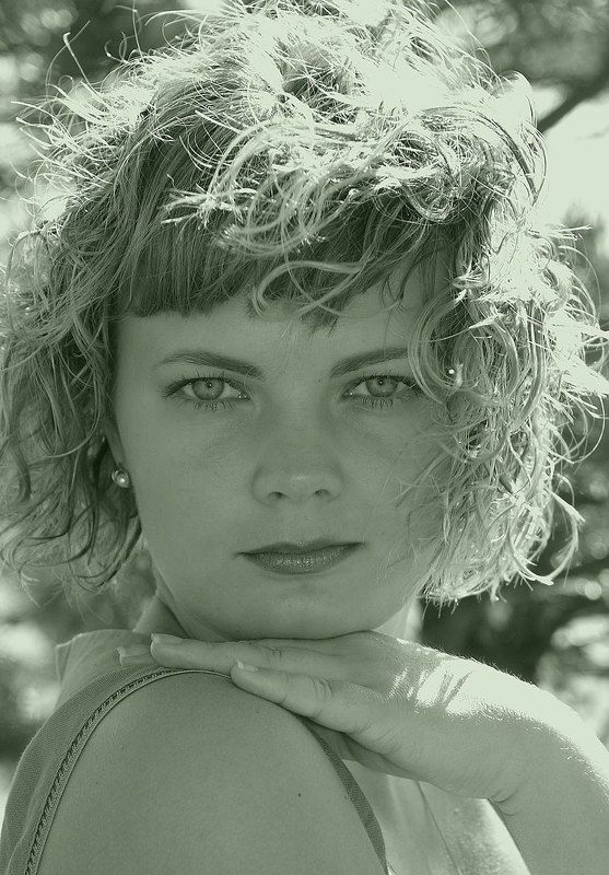 портрет,жанровый портрет Солнечная фото превью