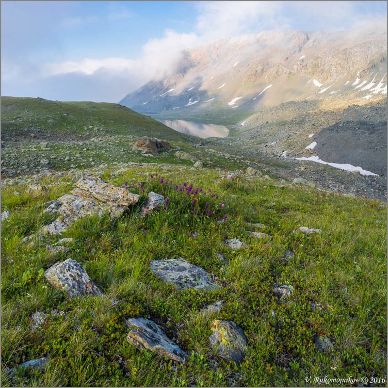 Горы, Закат, Кавказ, Камни, Озера Над Агурскими озерами фото превью