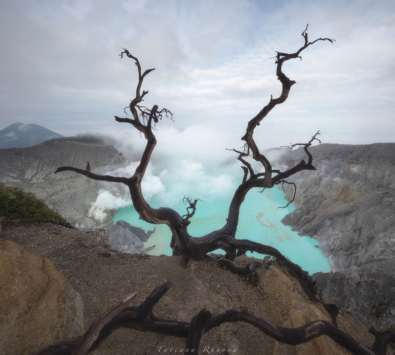 Вулкан Иджен. Ява фото превью