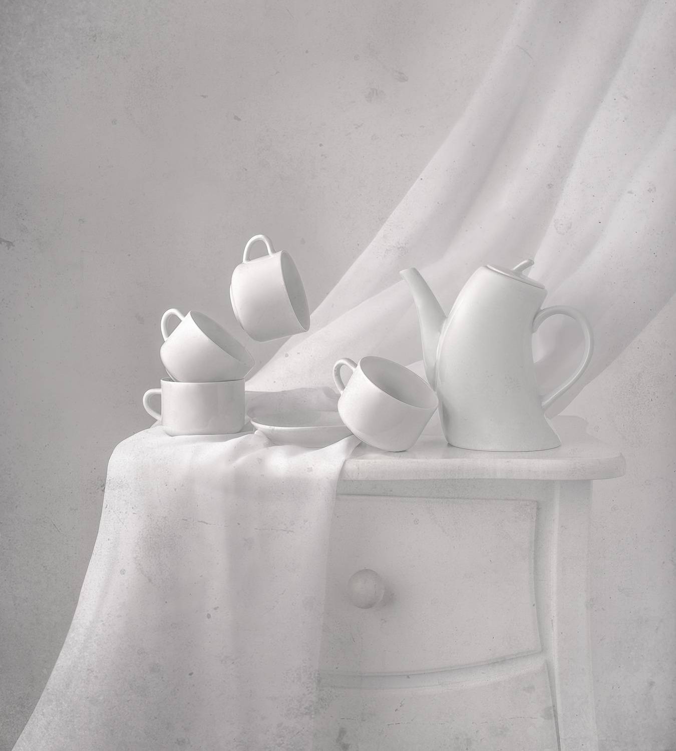still life, white, light, cups, textures, Maria Margareth Perfoncio