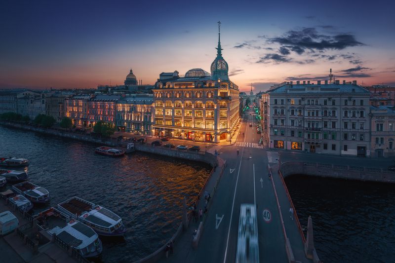 Питер, красный мост Универмаг у красного моста фото превью