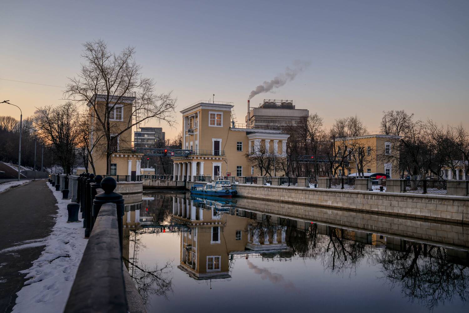 утро, москва, яуза, город, Сережа Сережин
