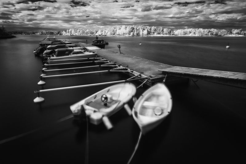 ик-съемка, лодки, пейзаж Лодочная станция фото превью