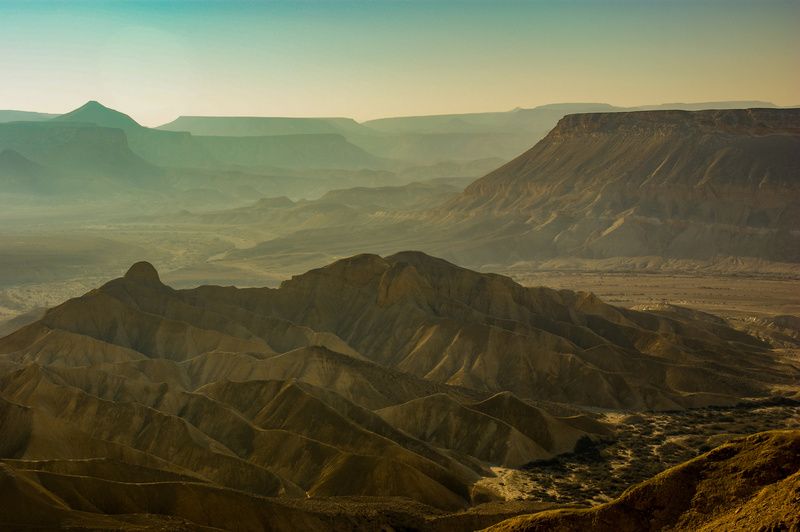 The Negev desert, sunrise фото превью