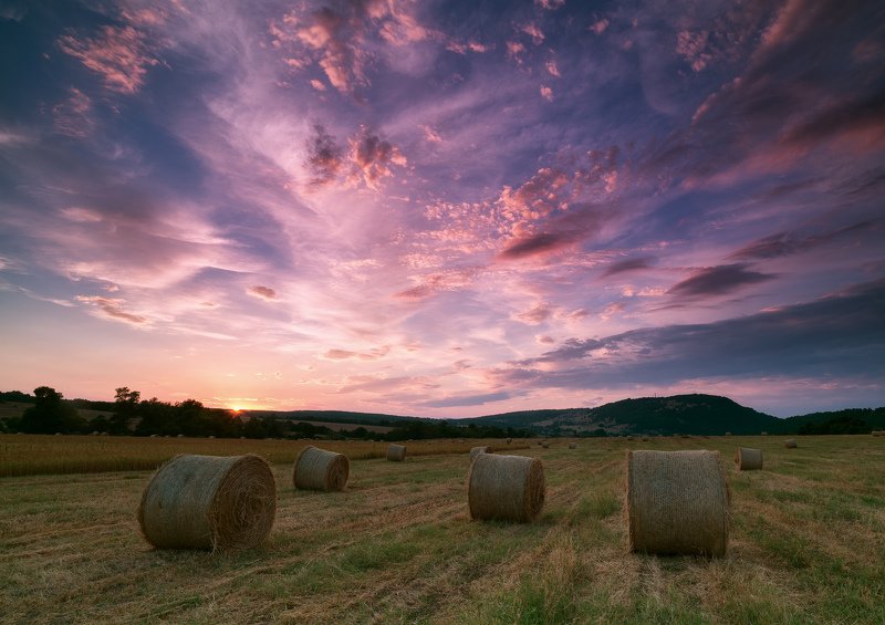 bales, clouds, colorful, colours, field, fineart, forest, hay, landscape, sky, summer, sun, sunset, wheat Sunset at the hay bales field фото превью