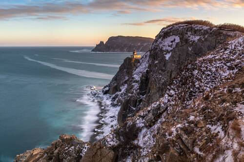 Маяк Балюзек. Зимнее Приморье.