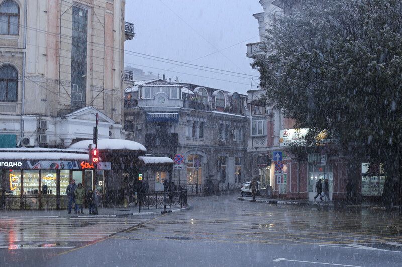 ялта, февраль Перекрёсток фото превью