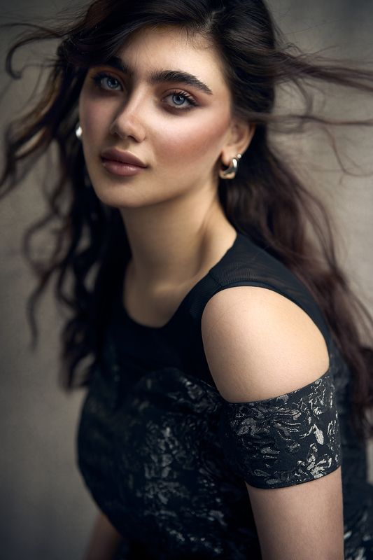 #portrait #fineart #studioshot #dramaticportrait Untitled фото превью