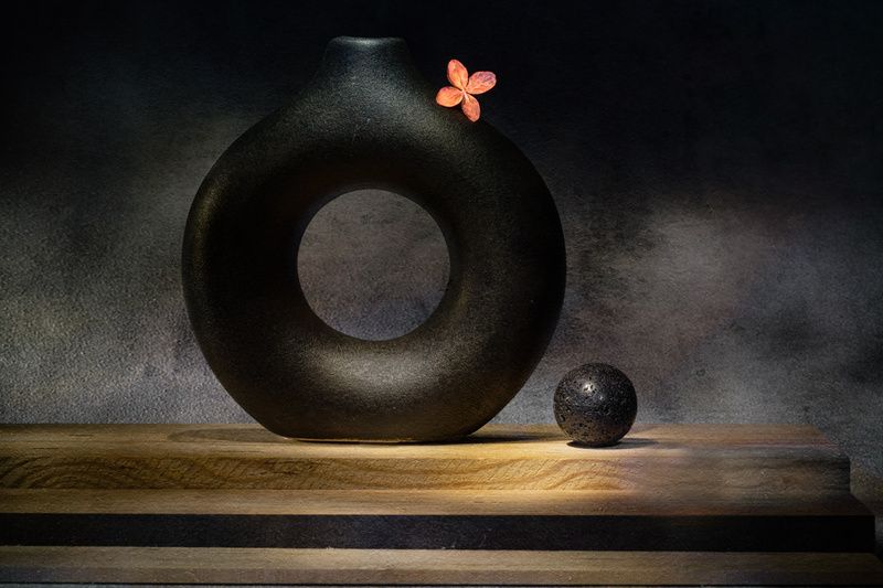 close-up Unpretentious фото превью