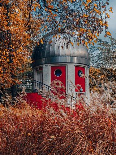 Одинокий рыцарь в ожидании ретроградного меркурия