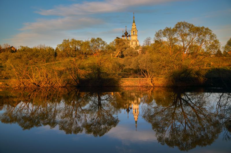 вечер, вода, отражение Вечерний свет фото превью
