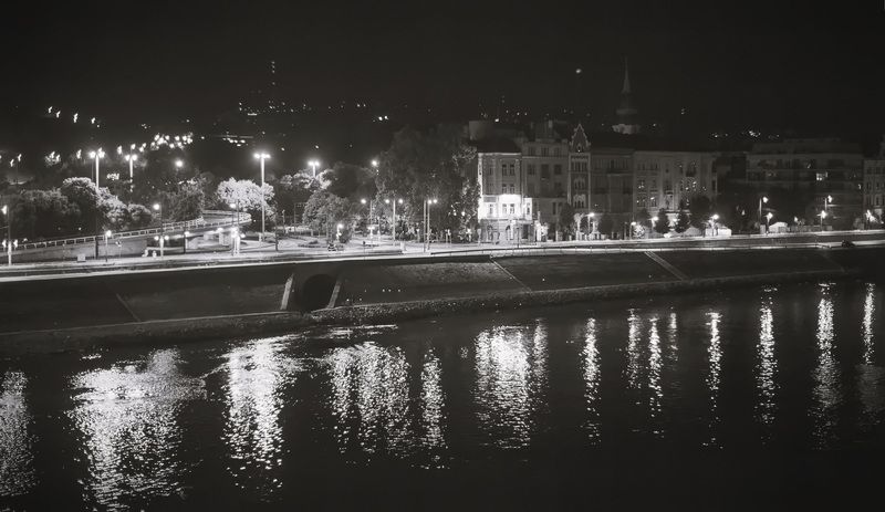 Будапешт Ночь, улица, фонари. фото превью