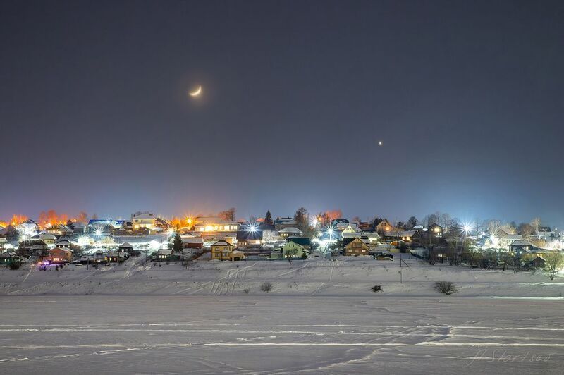 зима, ночь, луна, небо, лысьва, пермский край, пейзаж Серп молодой Луны и Венера фото превью