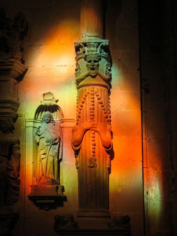 Солнце-витражи, Куэнка, Испания фото превью