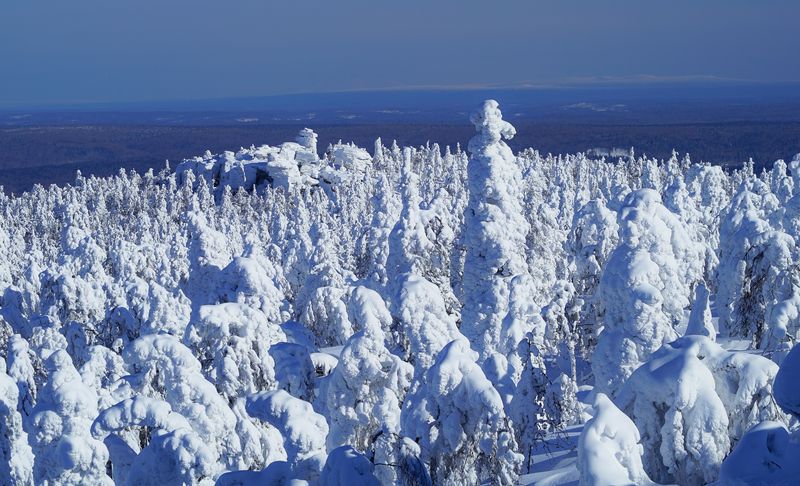Россия, Пермский край, Красновишерск, Помянённый Камень, Колчимский Камень,  Весна в Пермском крае фото превью