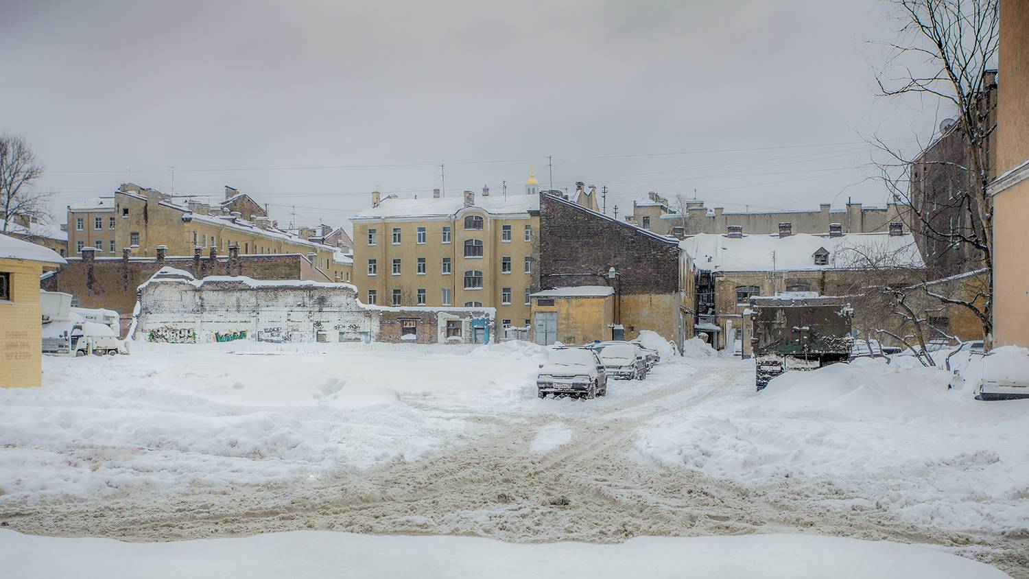 ,  александр михайлов