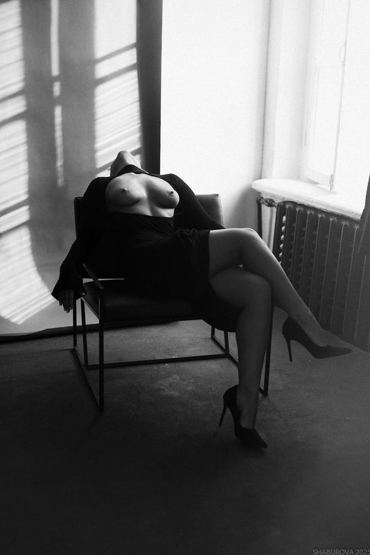 Miro фото превью