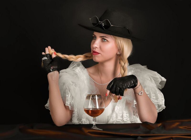 Размышления с коньяком фото превью