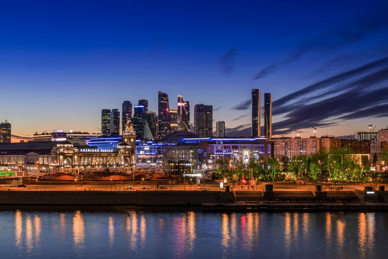 Москва вечерняя фото превью
