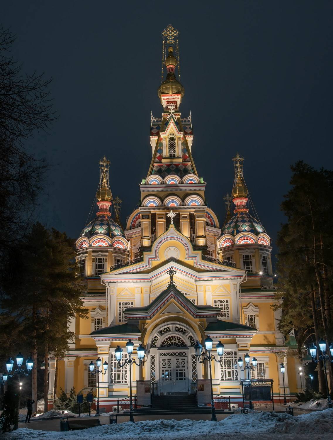 алма-ата  собор, Евгений Дроботенко