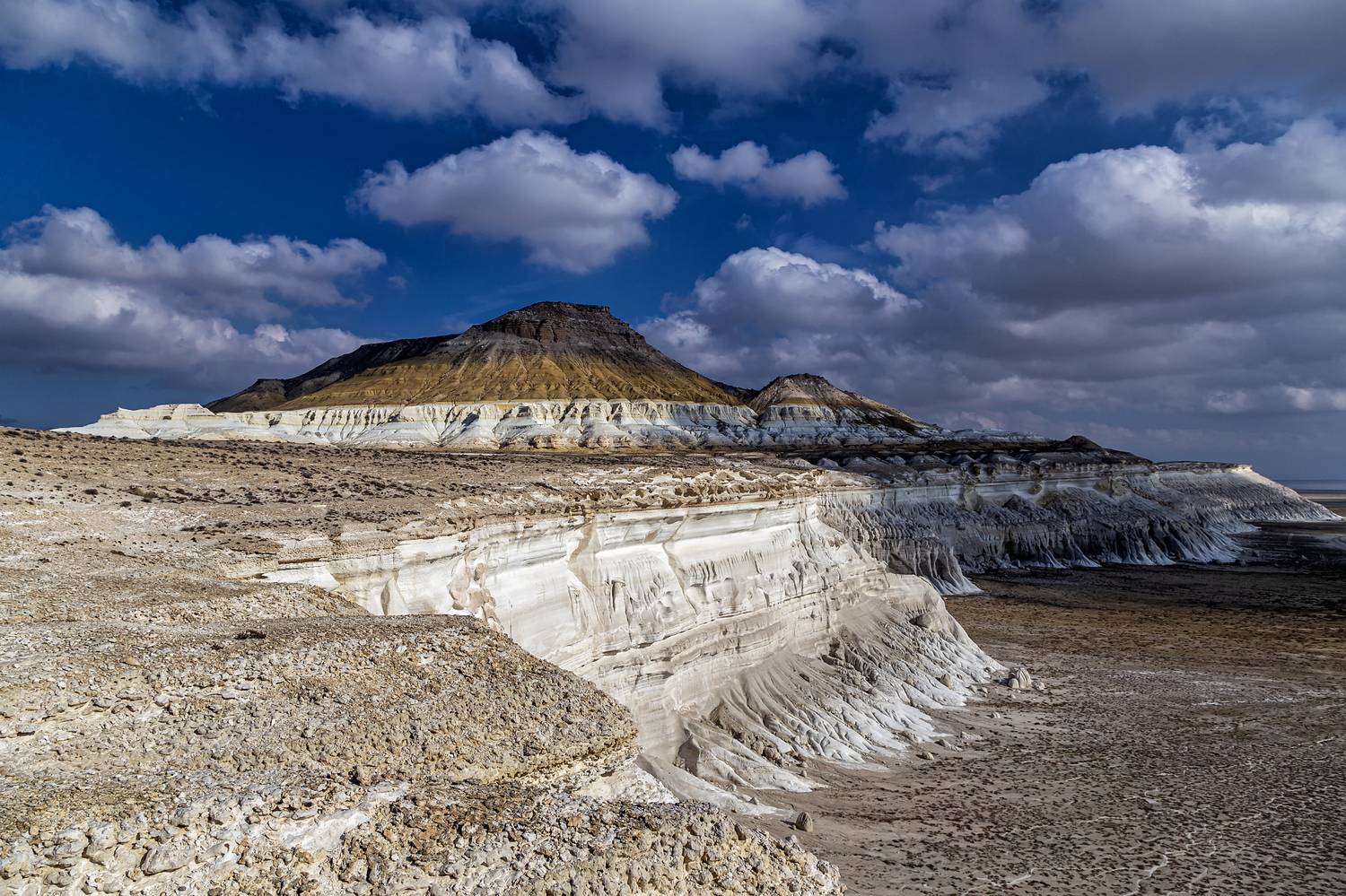 Айракты, Бозжира, Кокосем, Кокесем, Казахстан, Мангистау, Каньон, Тузбаир, отражение, Клыки, Корабль, Бокты, Лензбол, Арка, Закат, рассвет, день, пейзаж, долина шаров, яйца динозавров, Шергала, Тетис, Тирамису, Устюрт, Национальный парк, нацпарк, тучи, об, Евгений Бондарь
