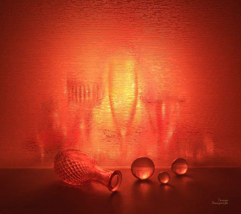 фужер, бокал, стекло, шары, вечер Огненный вечер фото превью