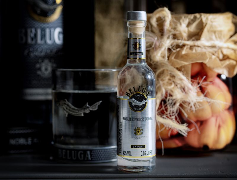 Белуга  Ну чтот сегодня совсем скучно  фото превью