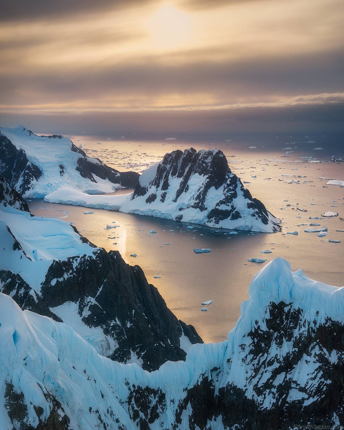 Antarctica, Даниил Коржонов