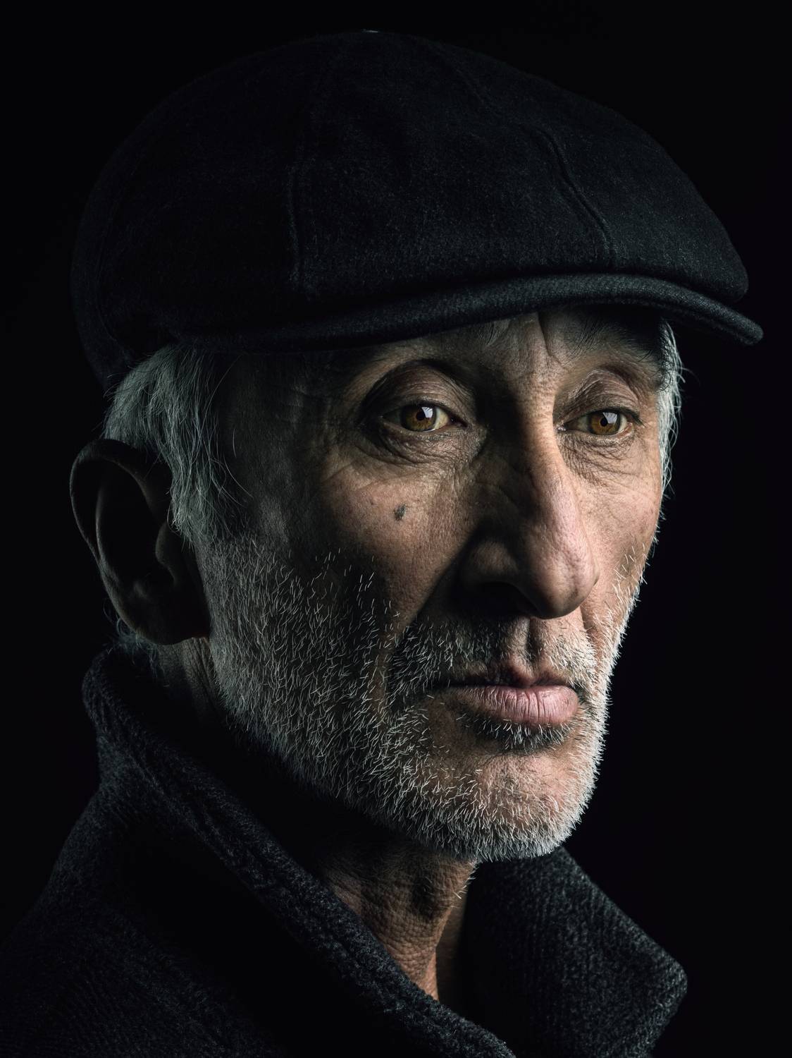 man, portrait, Evgeniy Savikov