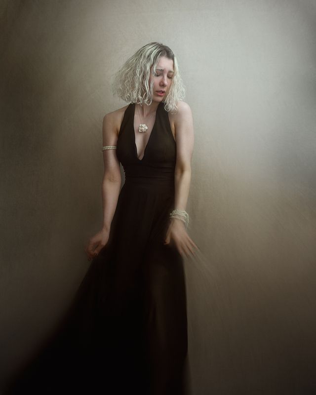 #portrait #fineart #studioshot #dramaticportrait Untitled фото превью