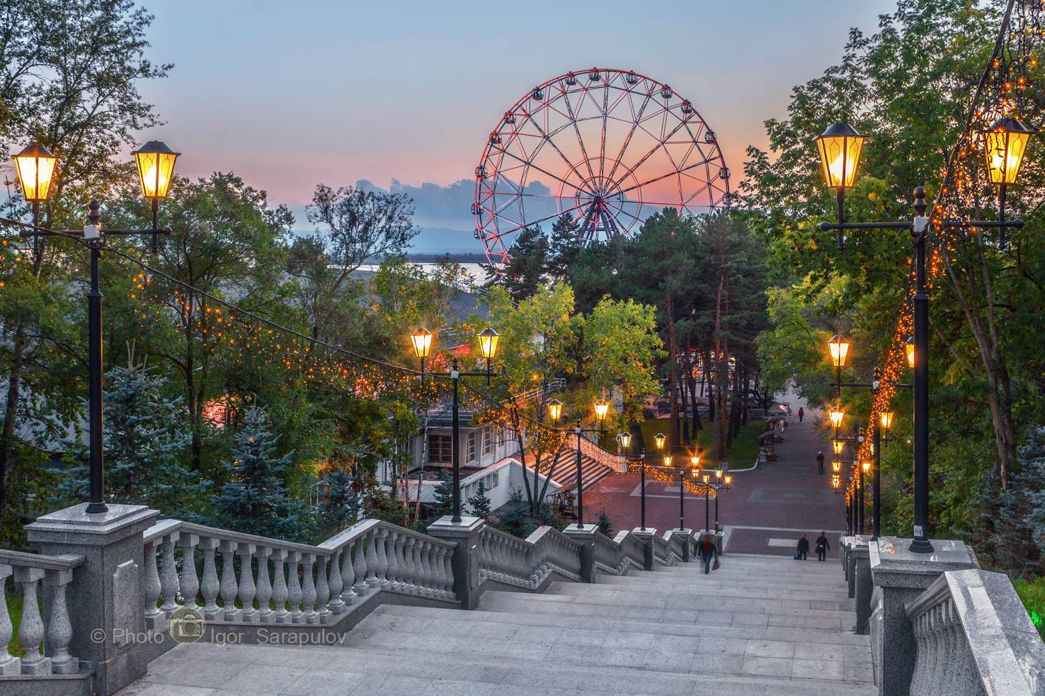 чертово колесо, цпкио, хабаровск, колесо обозрения, дальний восток, городской пейзаж, архитектура, амурская набережная,, Сарапулов Игорь