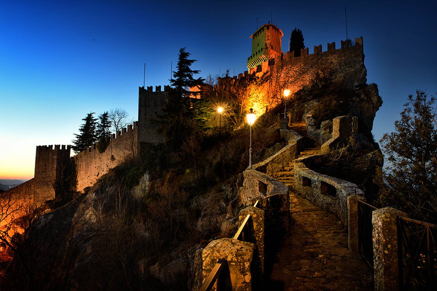 \\\, Владимир