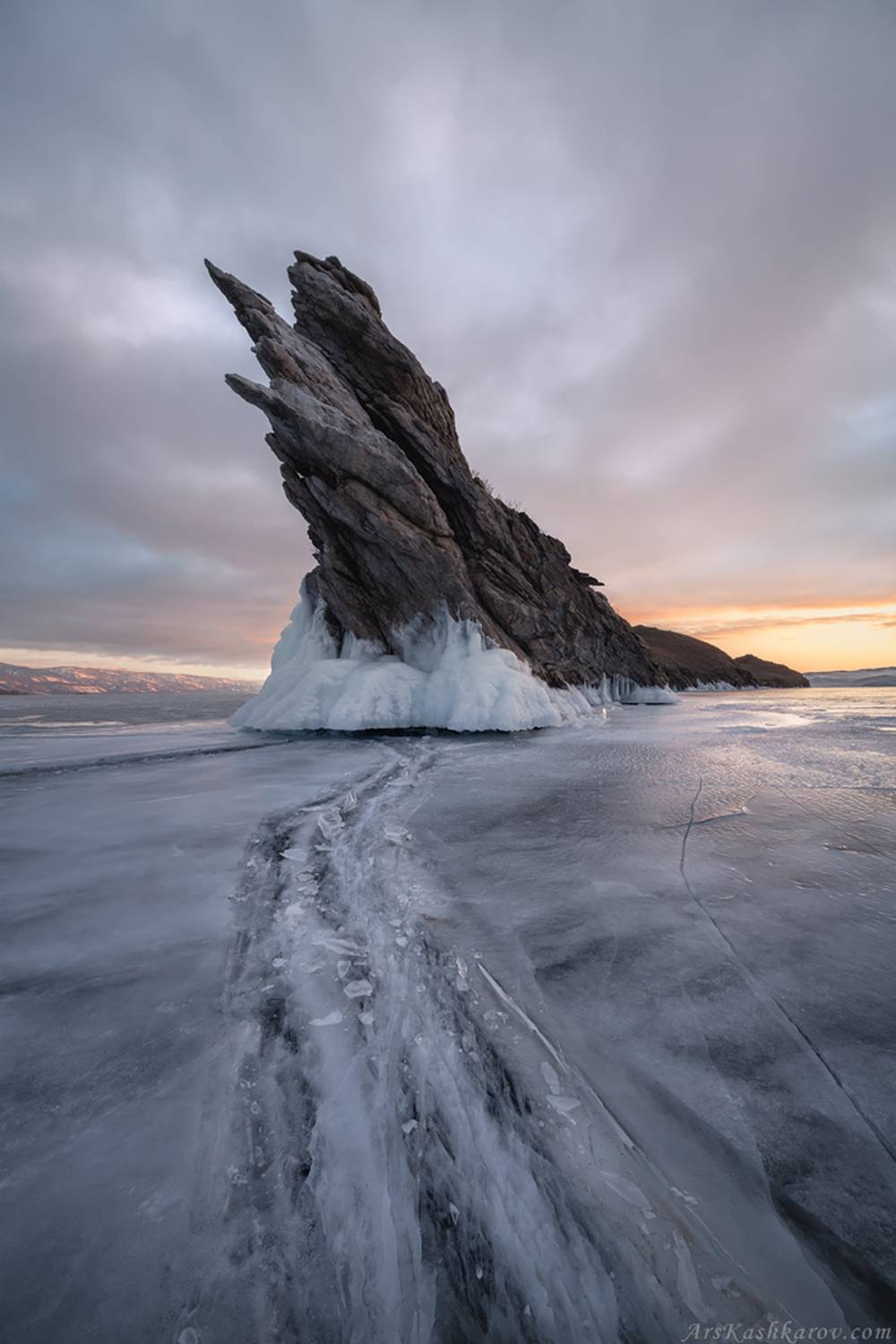 зимний байкал, байкальский лед, ольхон, малое море, чистый лёд, огой, мыс дракон, Арсений Кашкаров