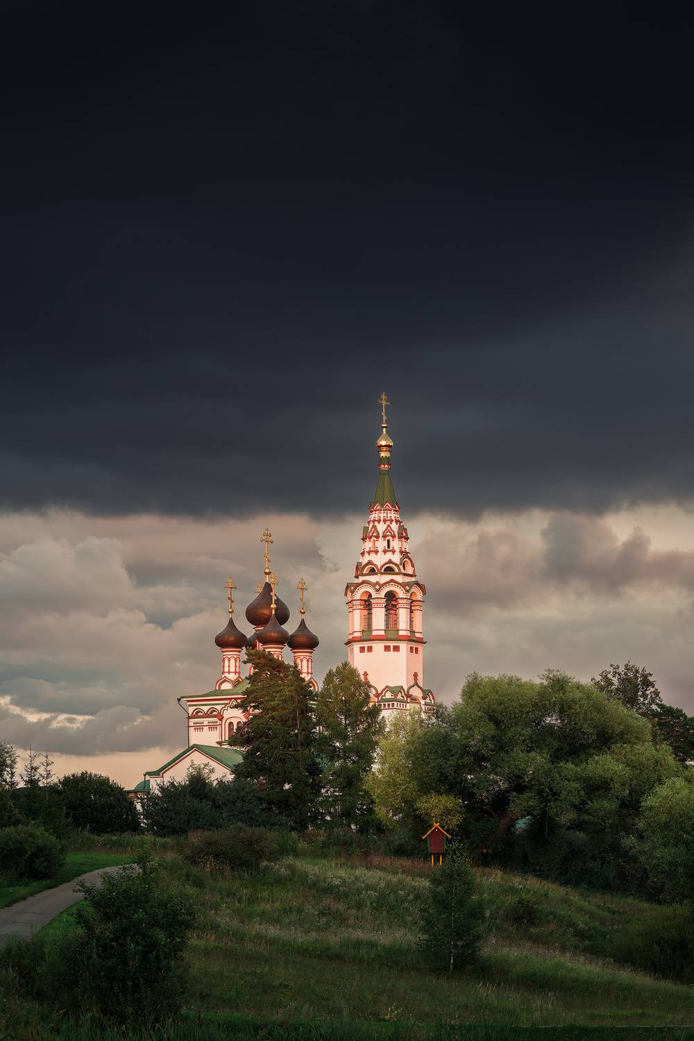 , Загруев Михаил